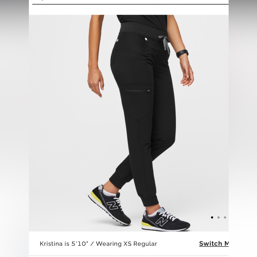 Lg jogger Zamora in black.